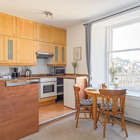 The West Bow View Apartment Edimburgo Esterno foto