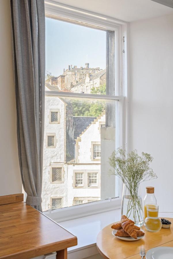 The West Bow View Apartment Edimburgo Esterno foto