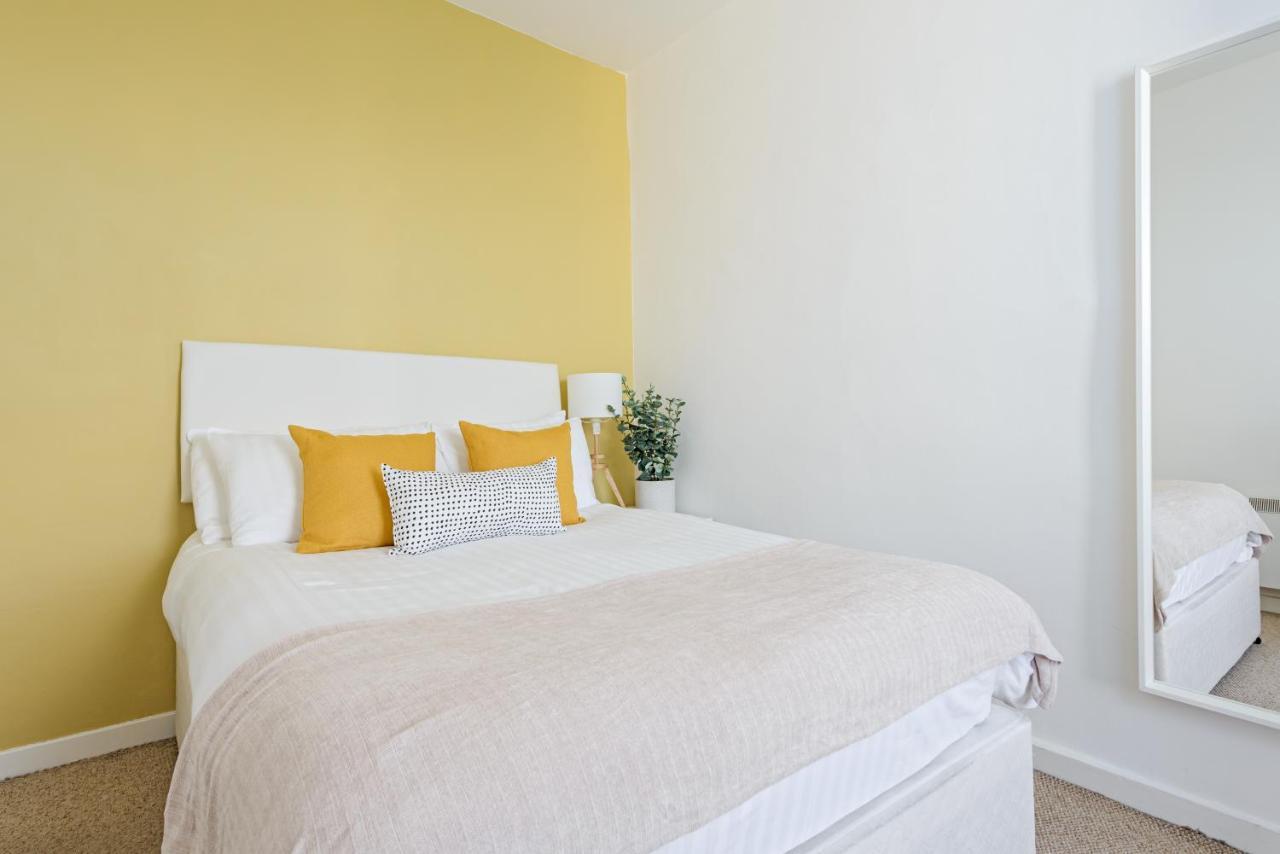 The West Bow View Apartment Edimburgo Esterno foto